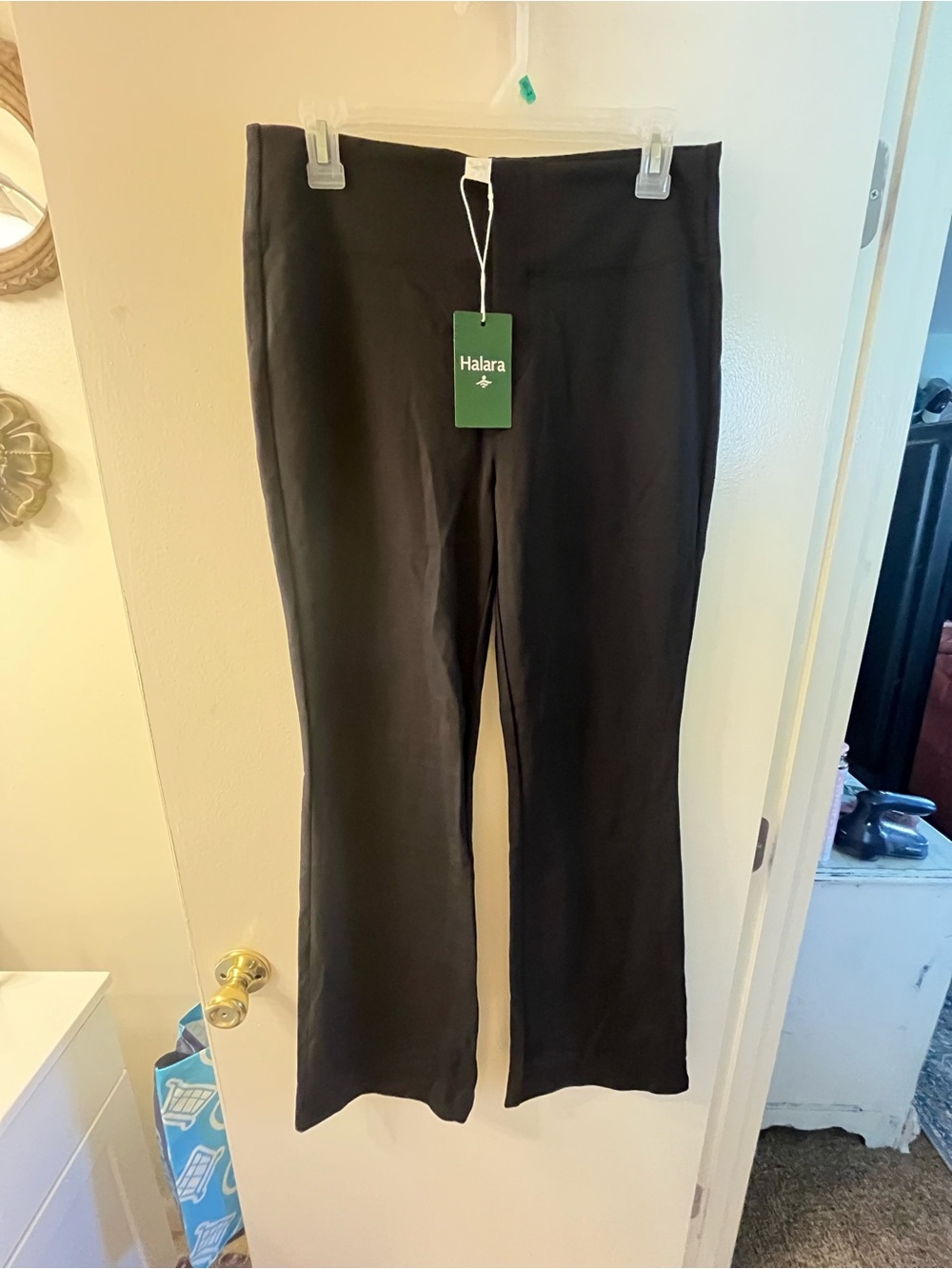HALARA Black Flare Work Pants NWT - Picture 2 of 4